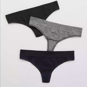 NWOT aerie seamless thong underwear 4 pack